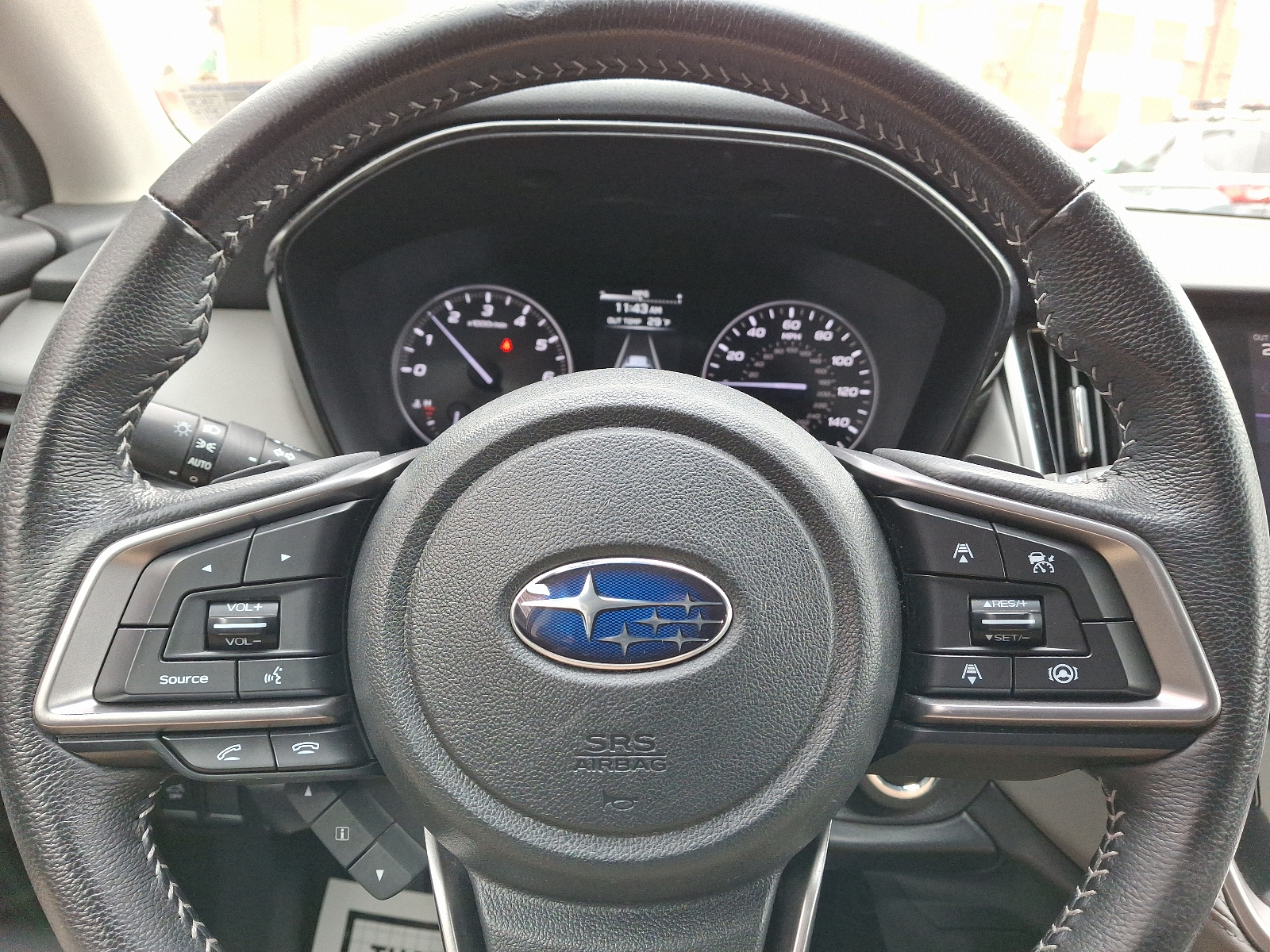 Vehicle image 18 of 30