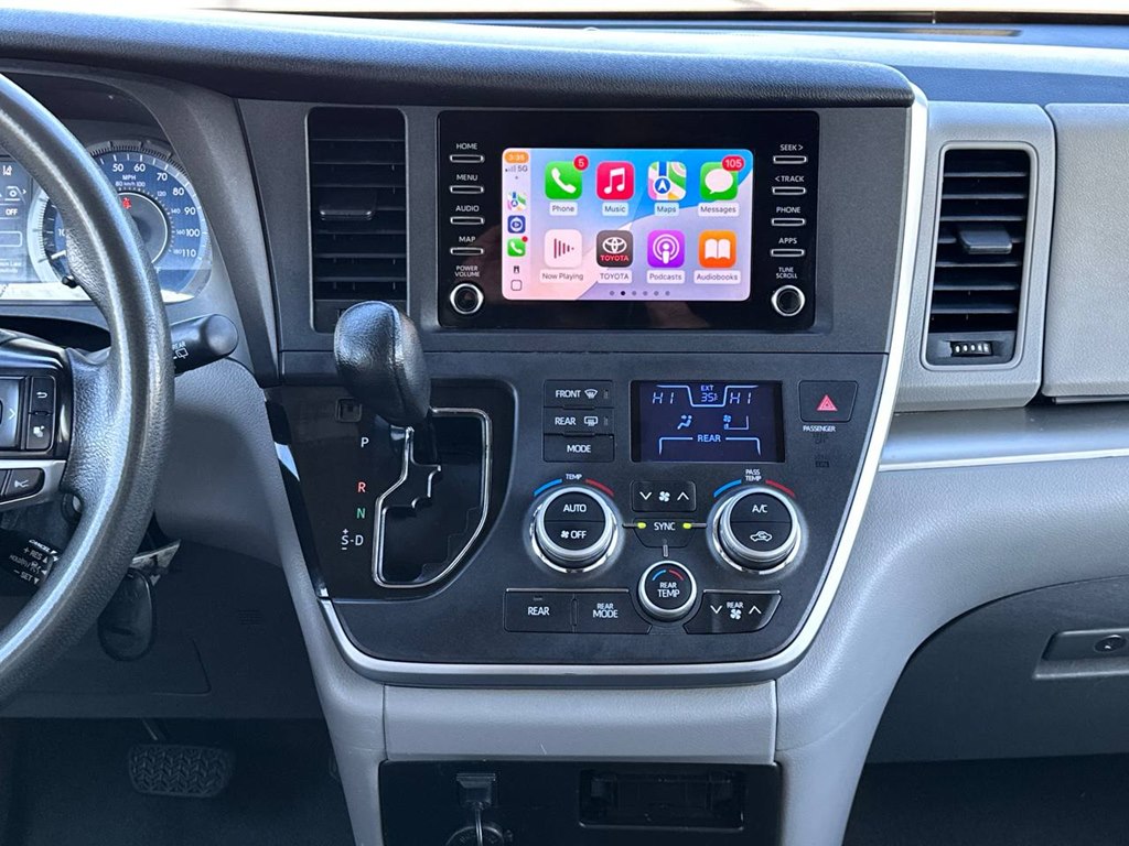 Vehicle image 28 of 53