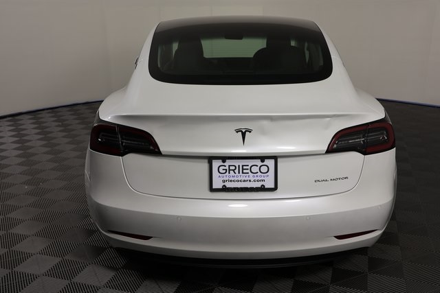Vehicle image 28 of 28