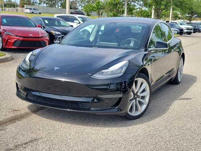 2020 Tesla Model 3 Standard Range Plus Image 2 of 27