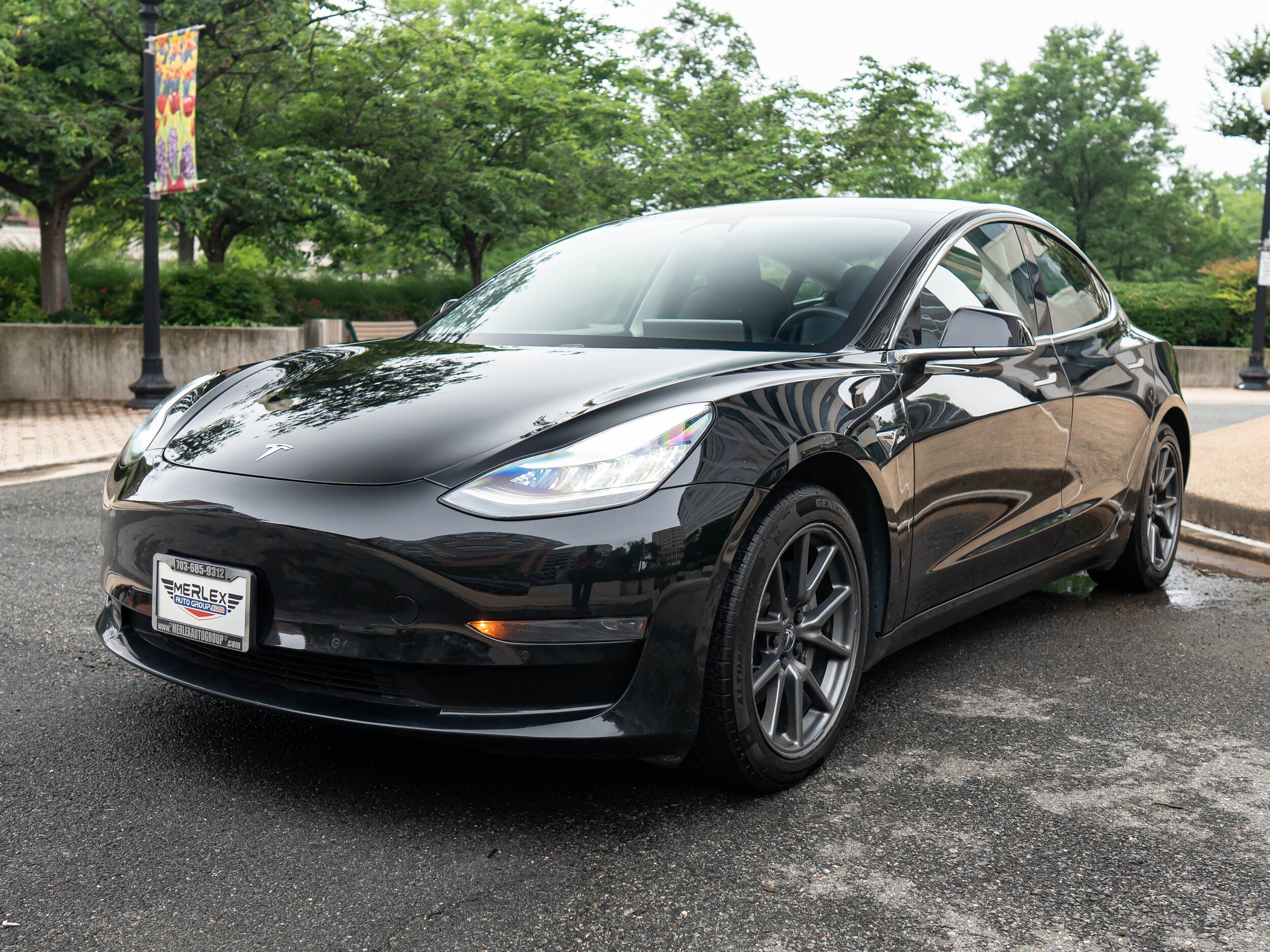 Vehicle image 1 of 44