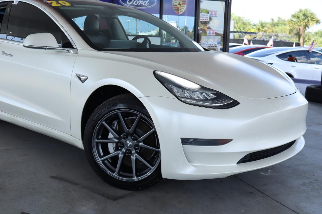 2020 Tesla Model 3 Standard Range Plus Image 3 of 37