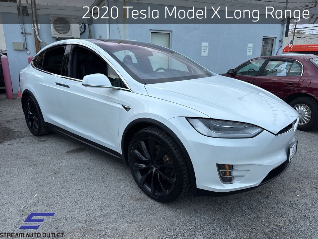 Vehicle image 2 of 33