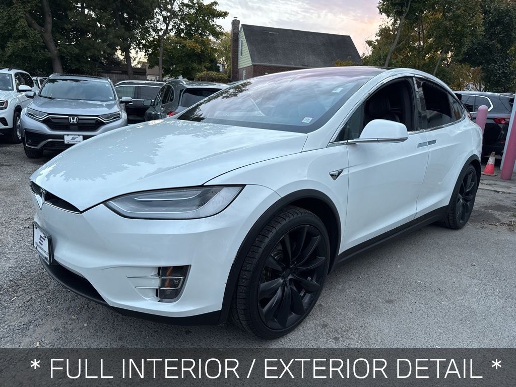 Vehicle image 1 of 33