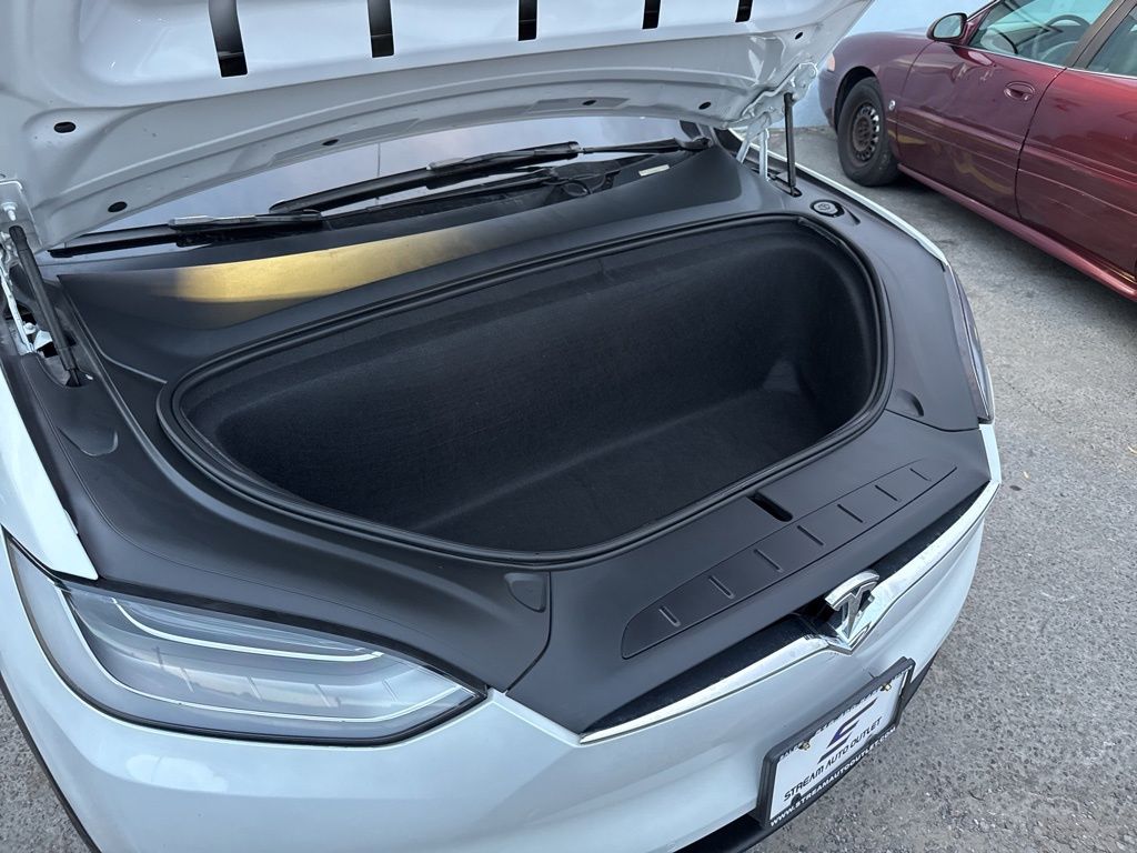 Vehicle image 33 of 33