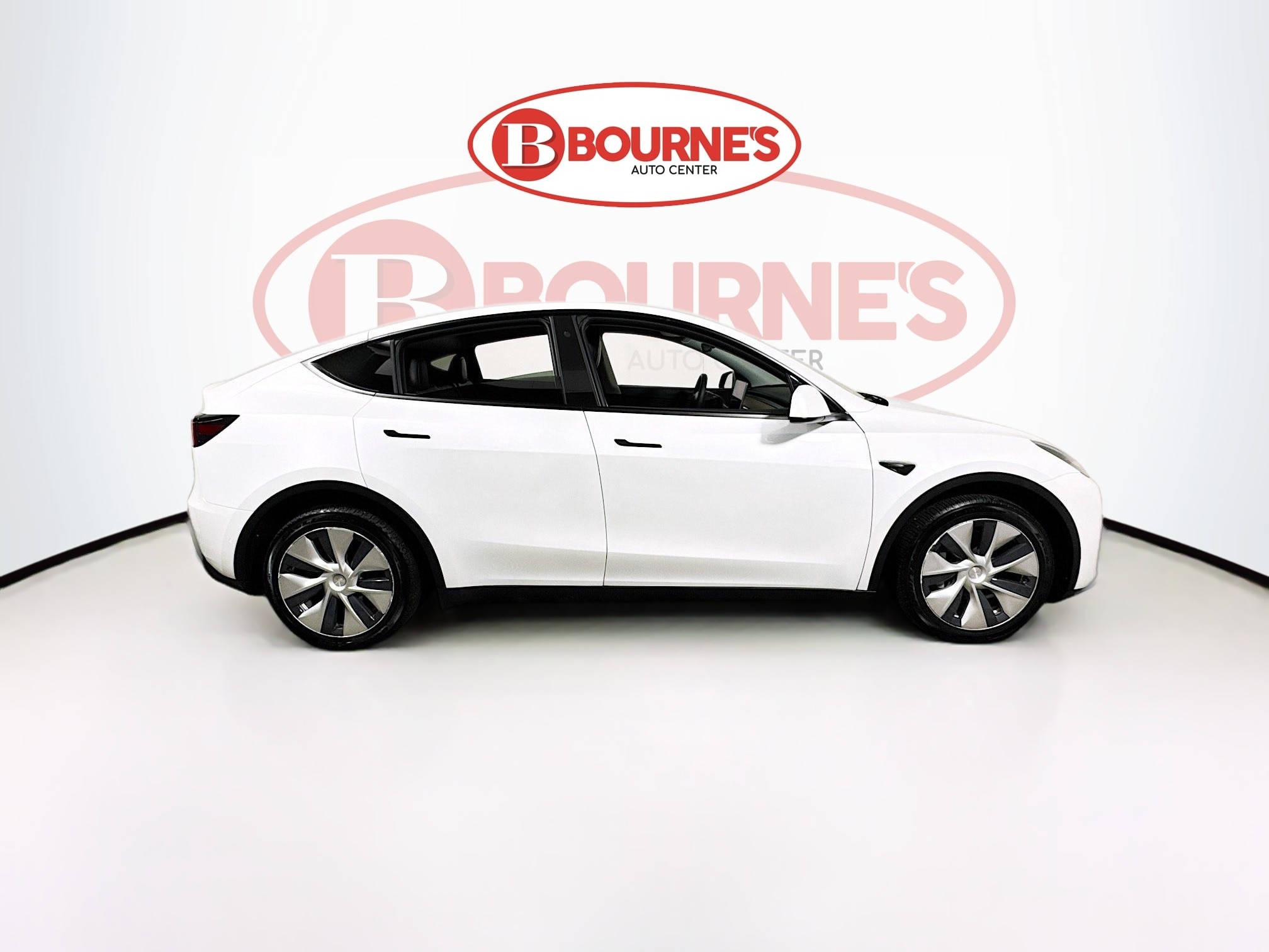 Vehicle image 4 of 29