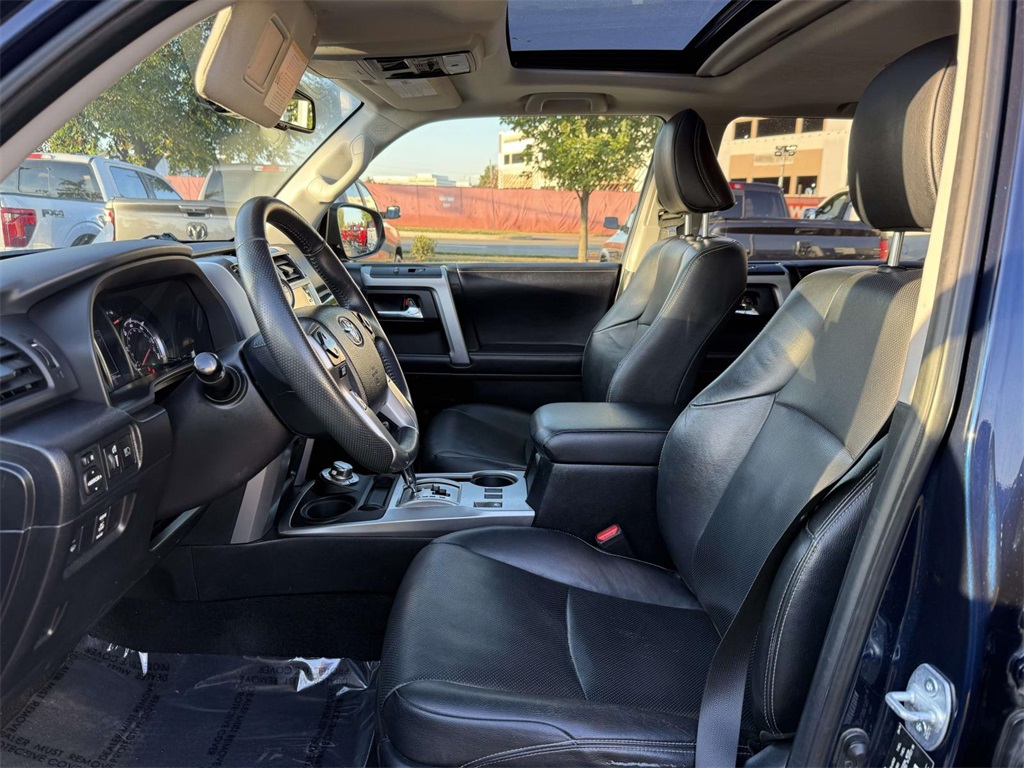 2020 Toyota 4Runner Limited Image 13 of 34