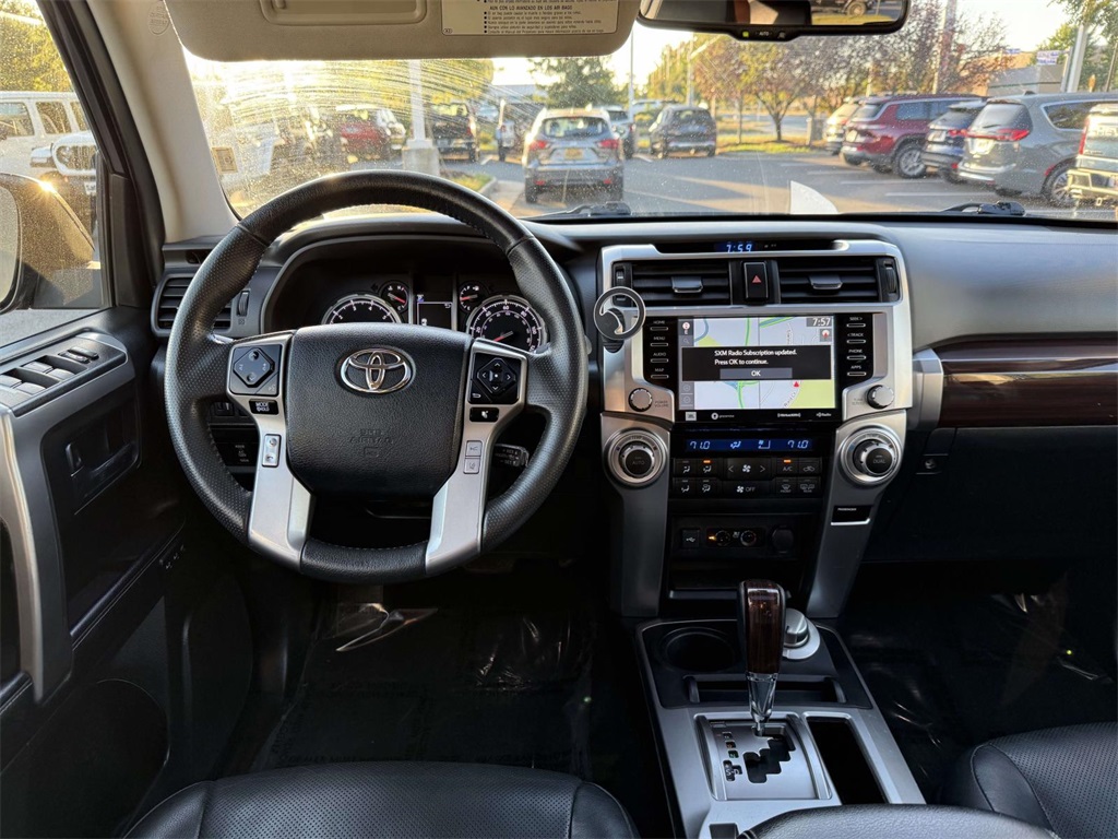 2020 Toyota 4Runner Limited Image 15 of 34