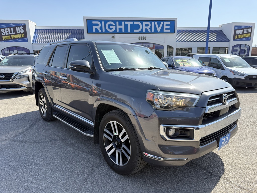Vehicle image 3 of 28
