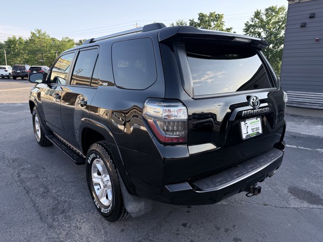 Vehicle image 15 of 34