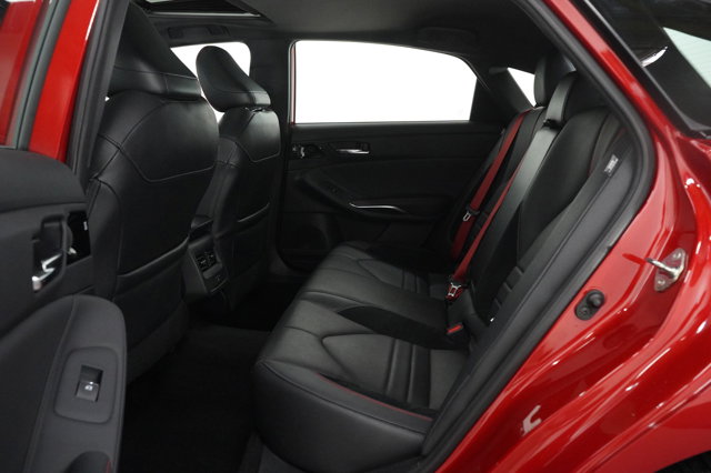 Vehicle image 15 of 27