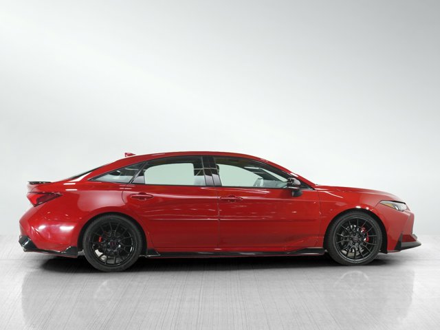 Vehicle image 4 of 27
