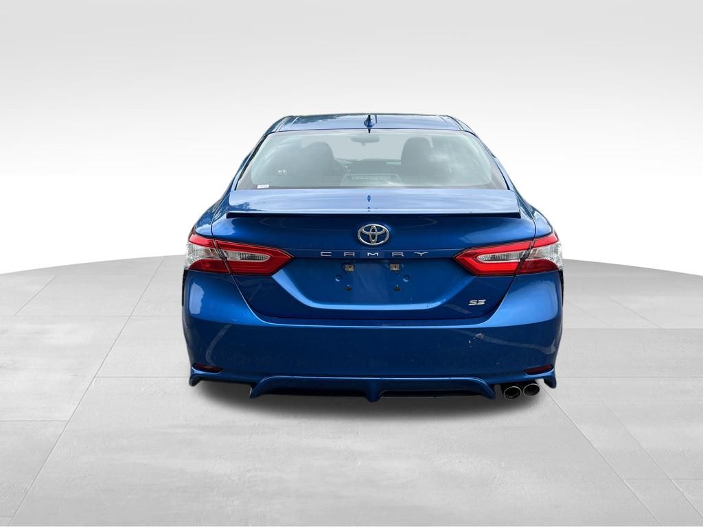 Vehicle image 5 of 24