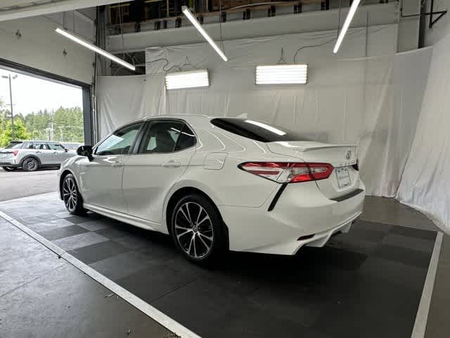 Vehicle image 6 of 25