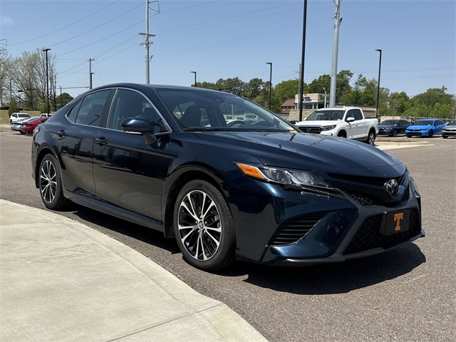 Vehicle image 6 of 25