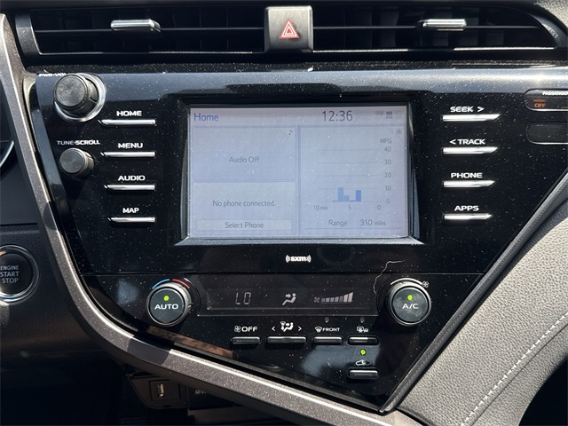 Vehicle image 23 of 25