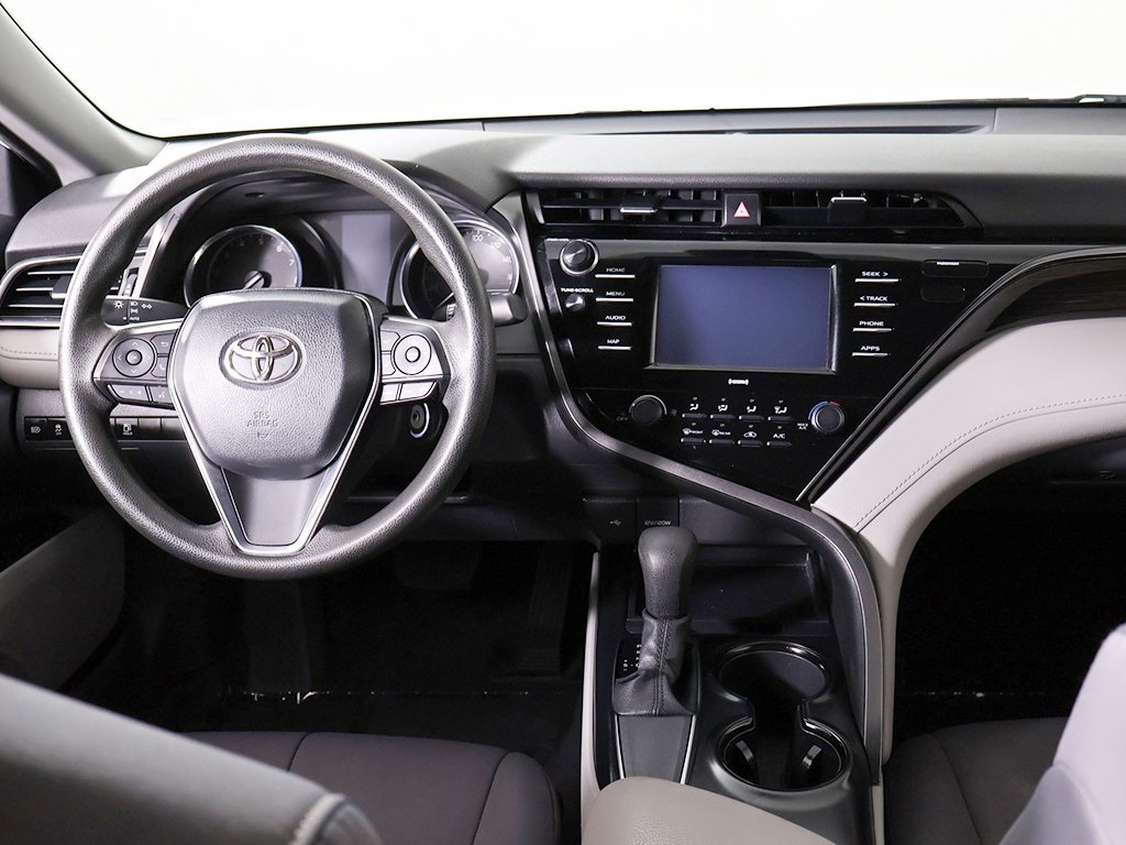 Vehicle image 35 of 60