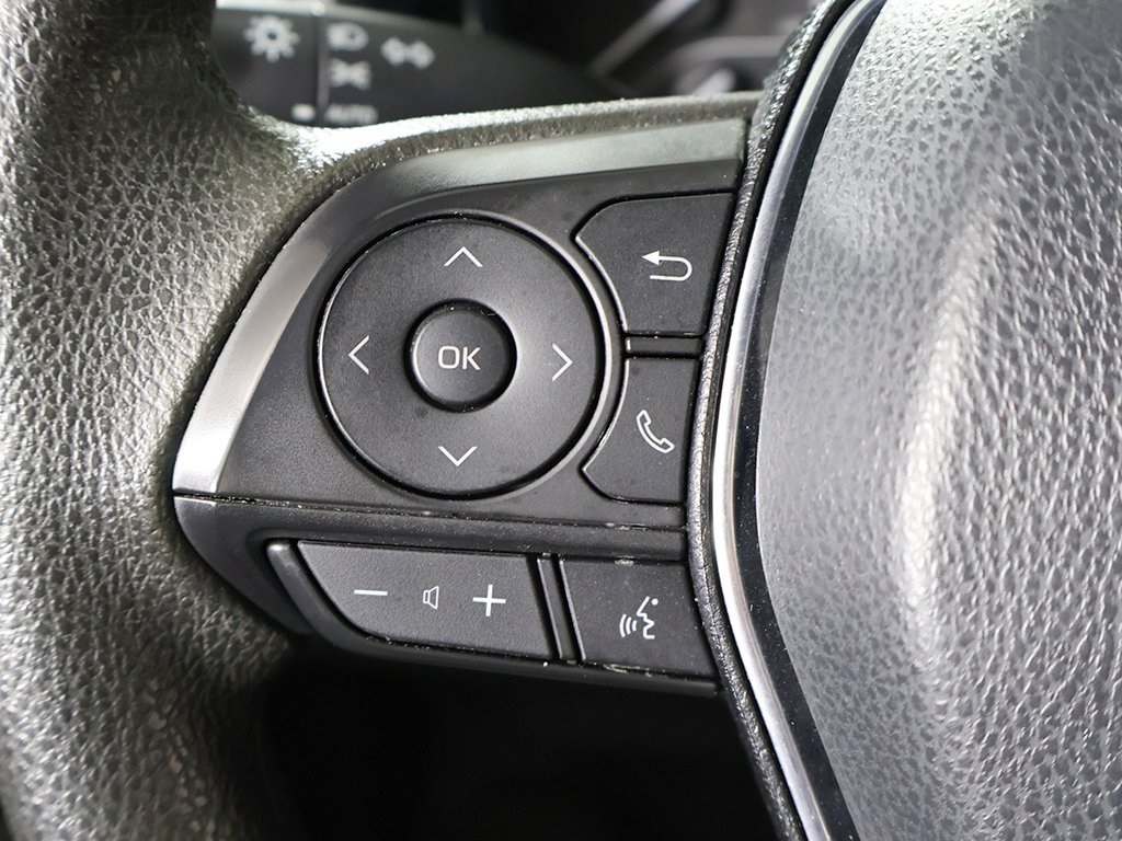 Vehicle image 31 of 60