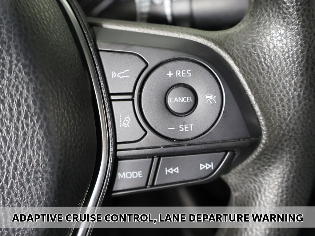 Vehicle image 12 of 60