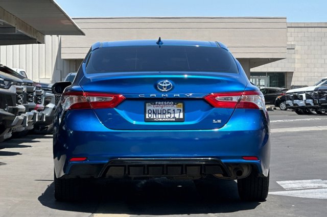 Vehicle image 8 of 25
