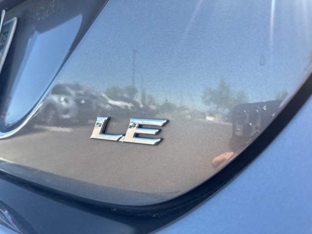 Vehicle image 11 of 29