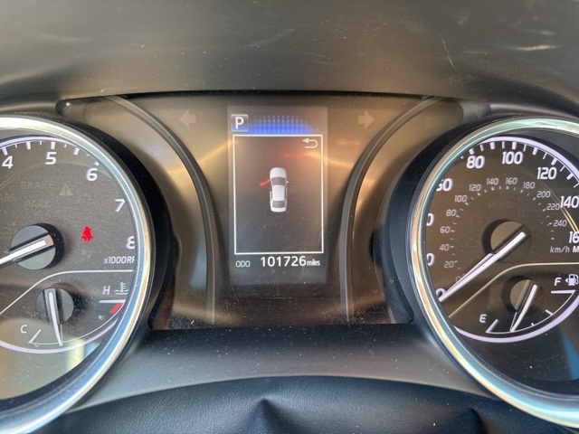 Vehicle image 24 of 29