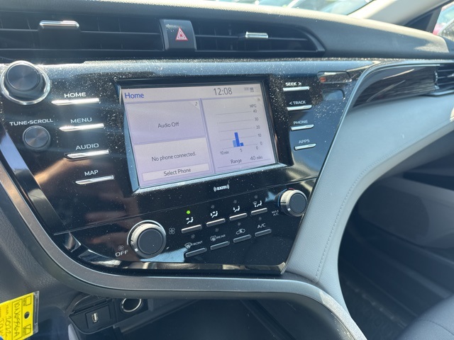Vehicle image 25 of 29