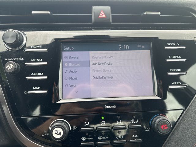Vehicle image 16 of 20