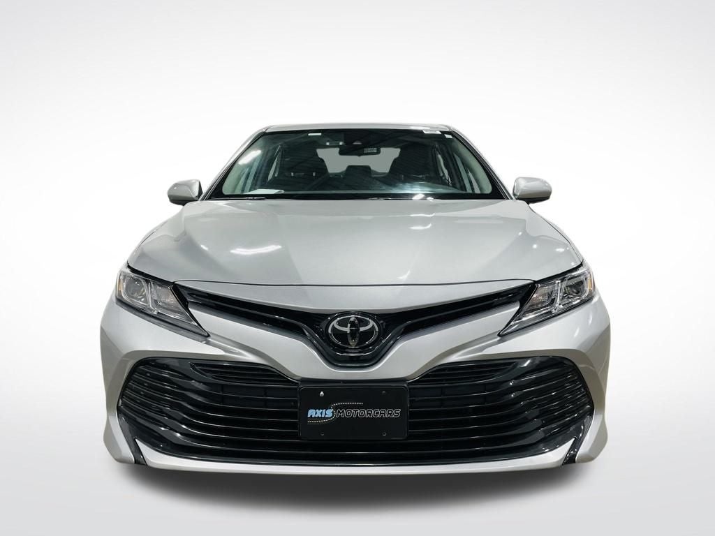 Vehicle image 6 of 62