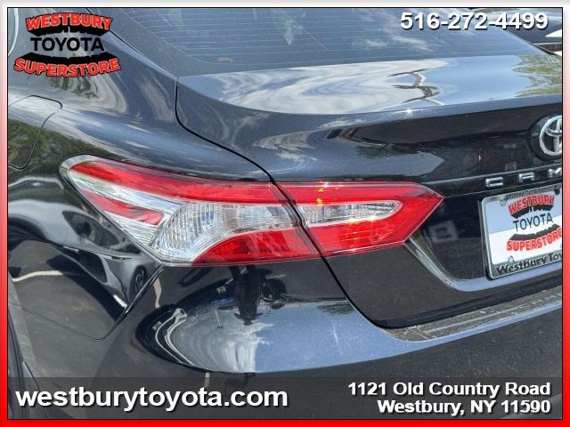 Vehicle image 23 of 36
