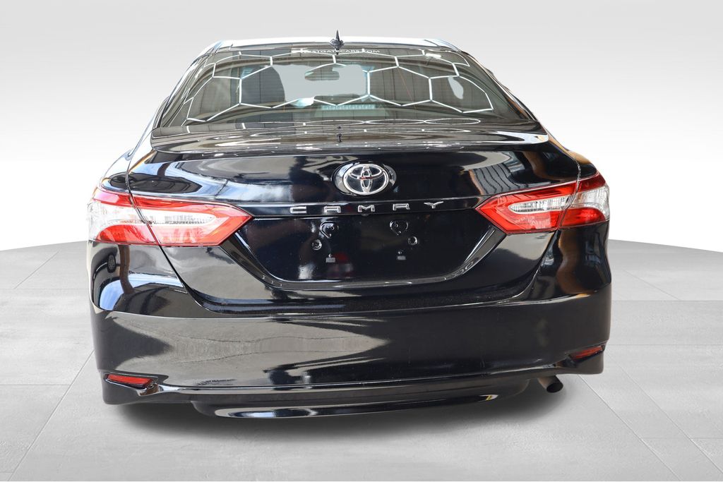 Vehicle image 5 of 37
