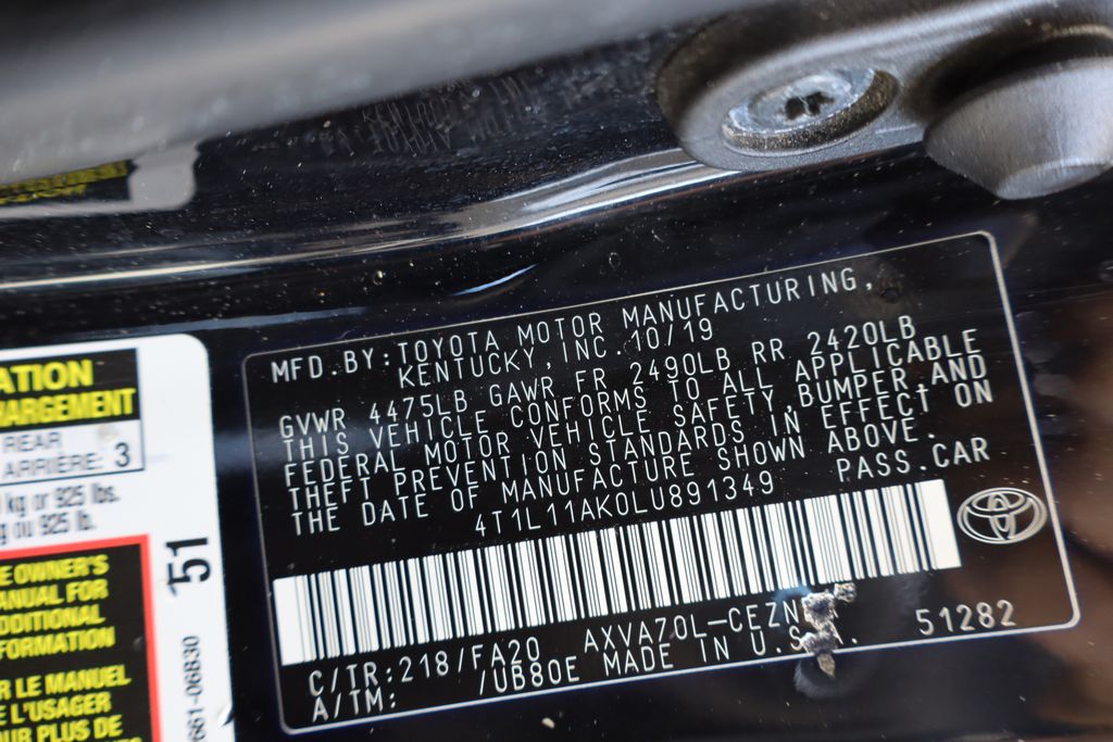 Vehicle image 27 of 37