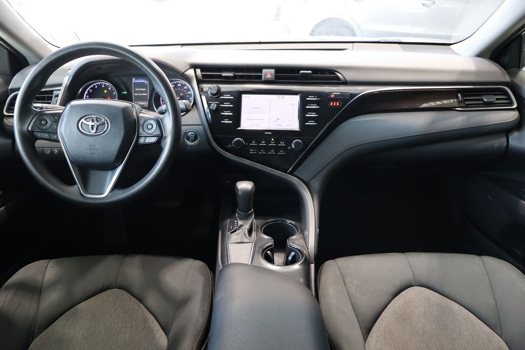 Vehicle image 14 of 37