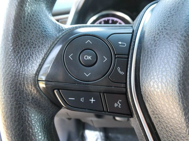 Vehicle image 16 of 27