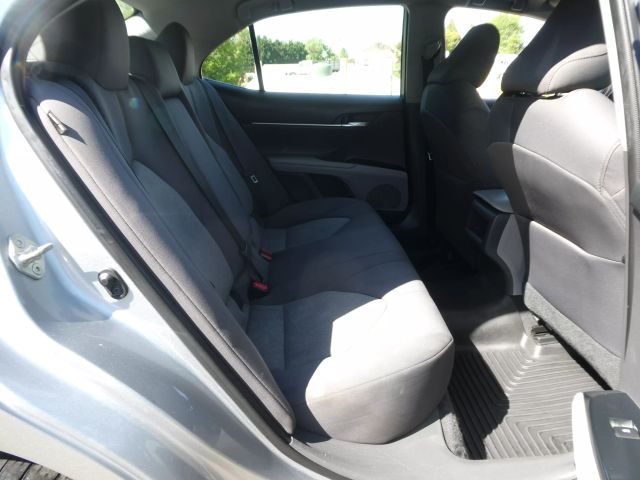 Vehicle image 22 of 27