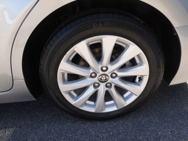 Vehicle image 26 of 27