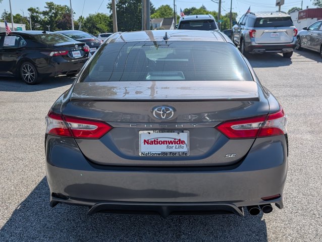 Vehicle image 7 of 26