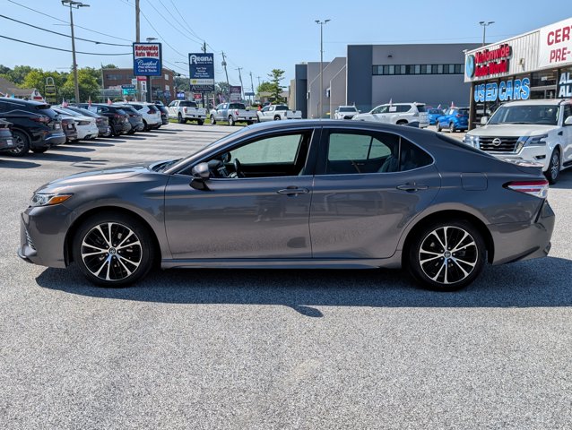 Vehicle image 9 of 26