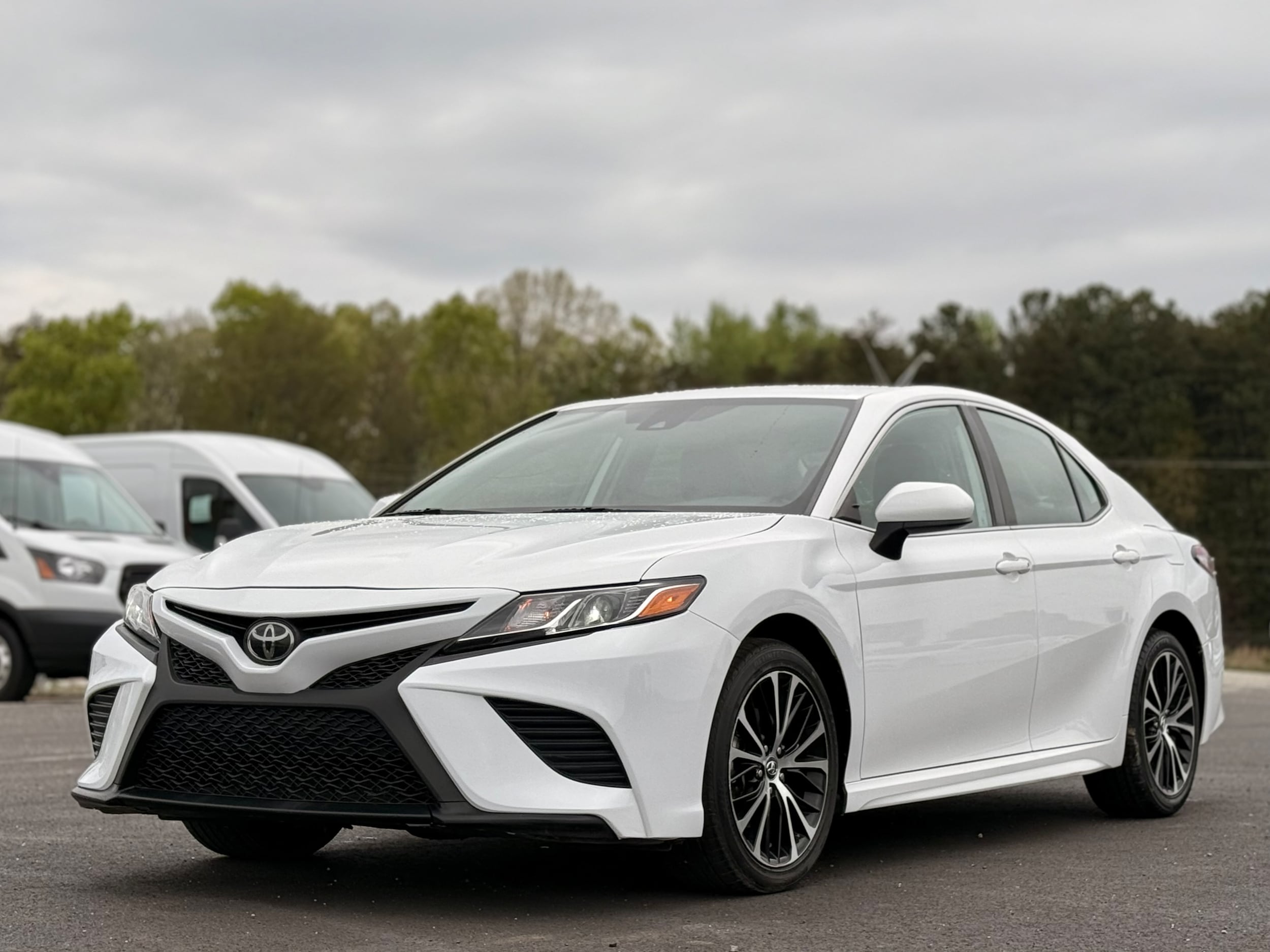 Vehicle image 1 of 30