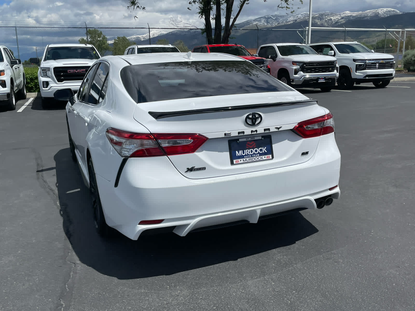 Vehicle image 11 of 40