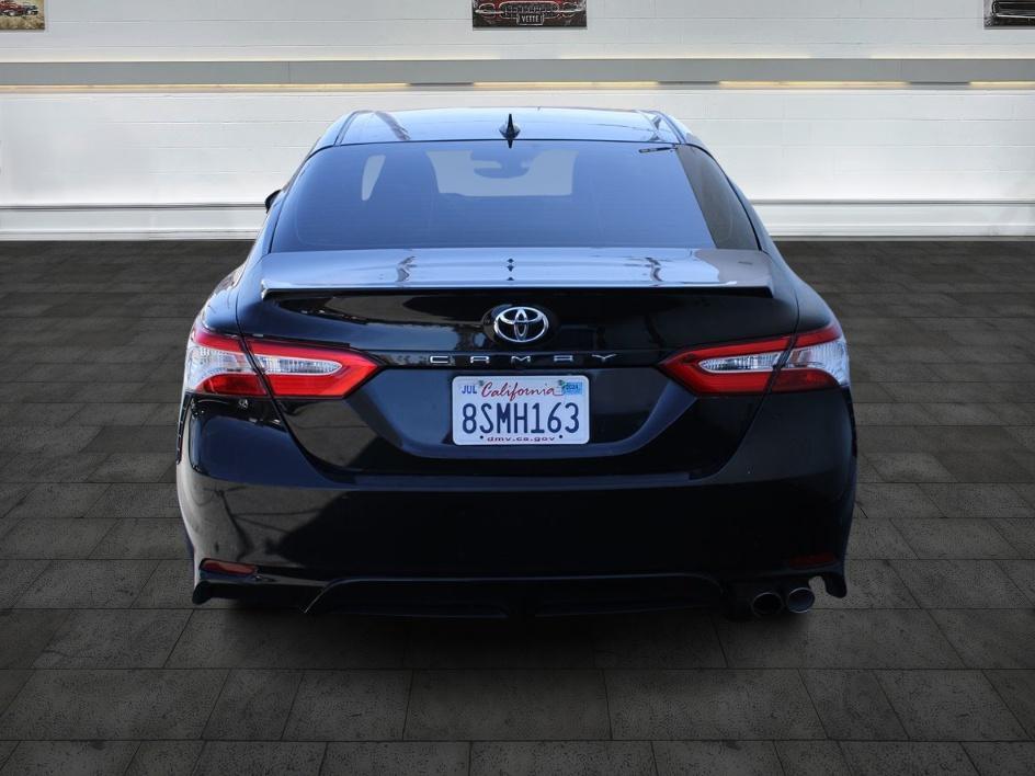 Vehicle image 5 of 15