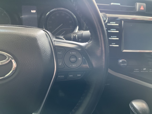 Vehicle image 17 of 37