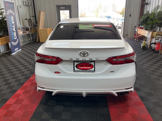 Vehicle image 5 of 37