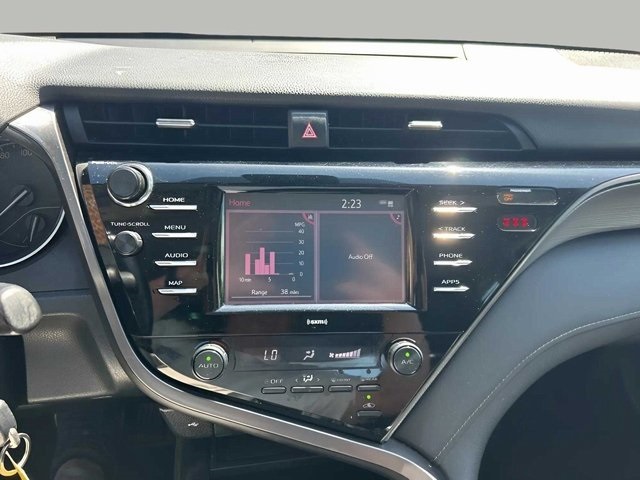 Vehicle image 12 of 15