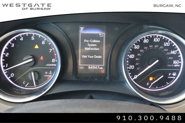 Vehicle image 21 of 41