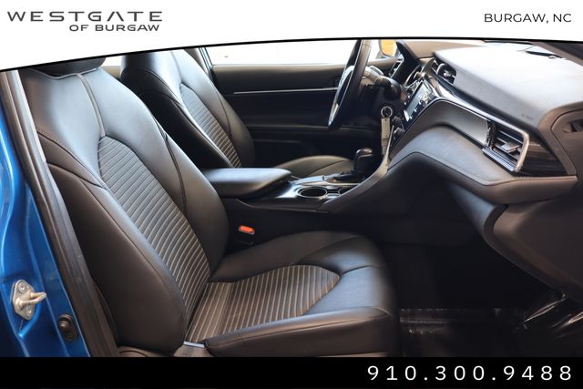Vehicle image 11 of 41