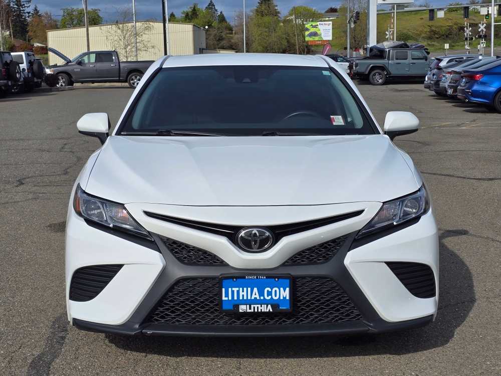 Vehicle image 2 of 21