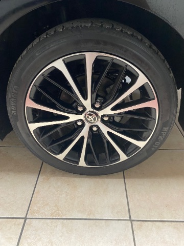 2020 Toyota Camry SE Image 9 of 29