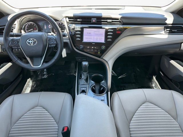 Vehicle image 11 of 34