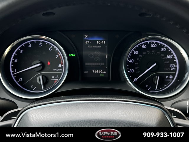 Vehicle image 25 of 29